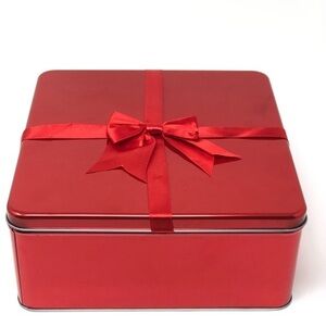 Christmas Beautiful Bow tin box perfect for valentines gift